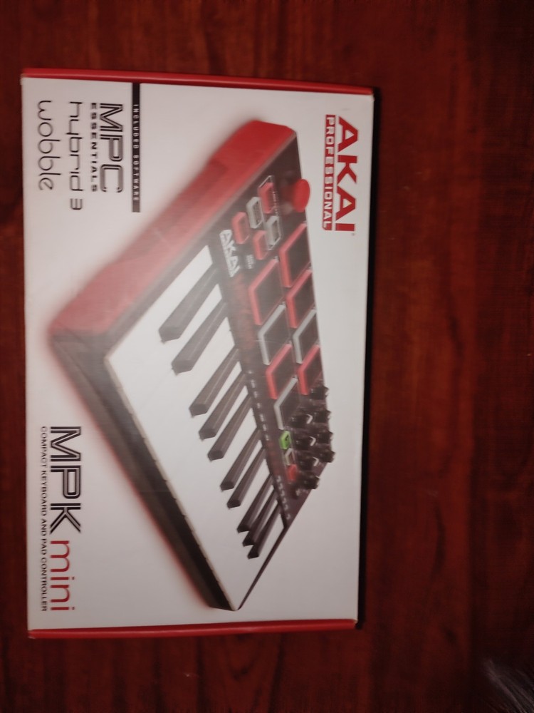 Akai MPK Mini MK3 Keyboard and Pad Controller