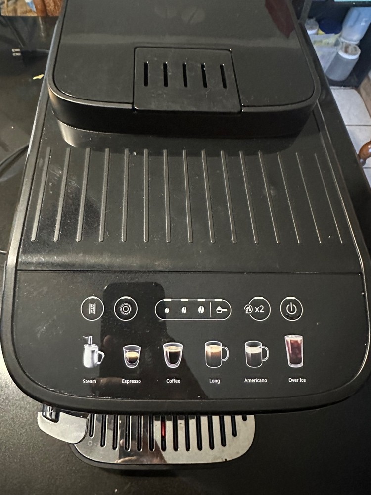 Delonghi Magnifica Evo Automatic Espresso & Coffee Machine - Excellent