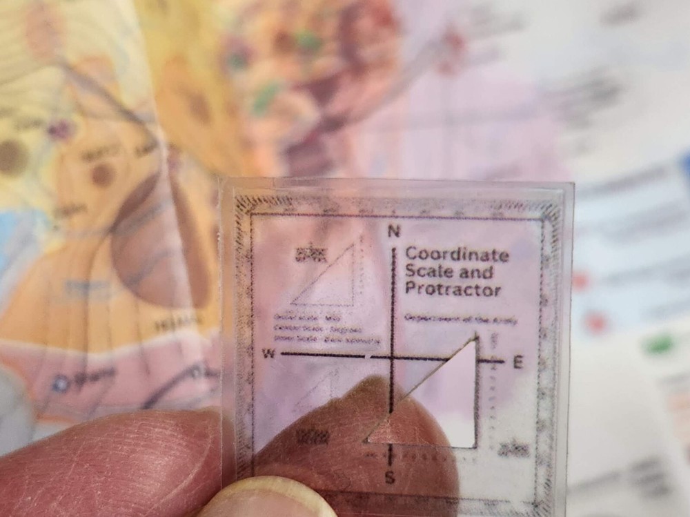 1/6 SCALE Mini US Army Brief for OEF Folders, Protractor, Maps, Envelope, & Docs