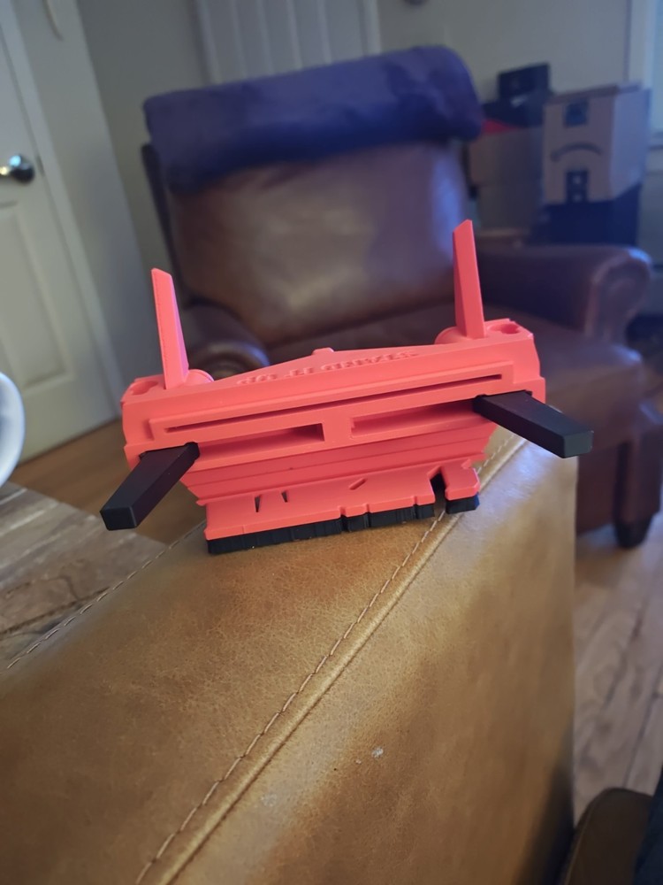 Blood-splattered Invincible 3D Printer Comic Book Stand