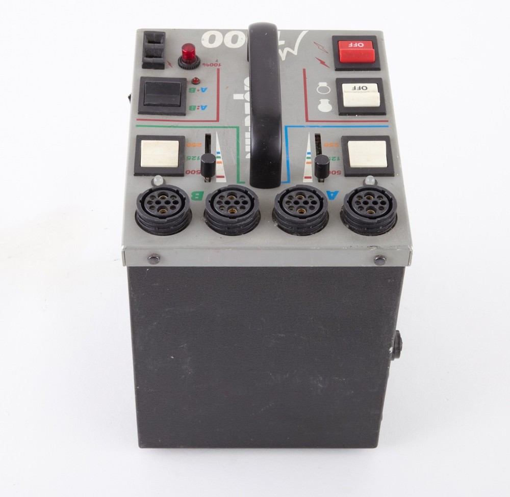Dynalite M1000 Power Pack TESTED!! WORKS!!