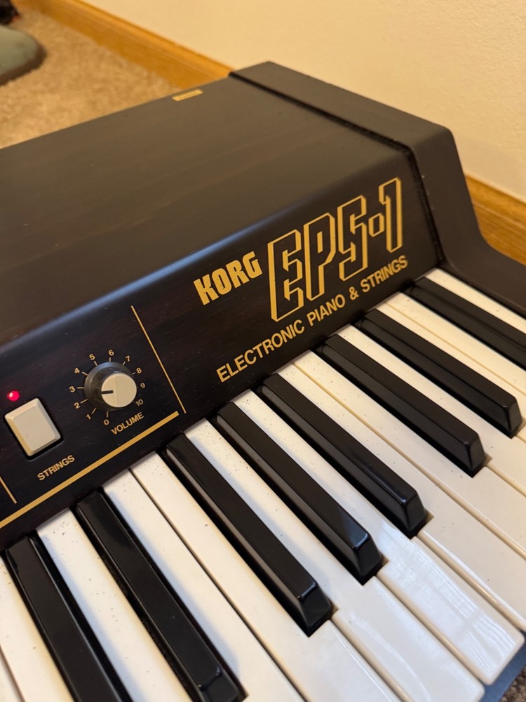 korg eps-1 synth