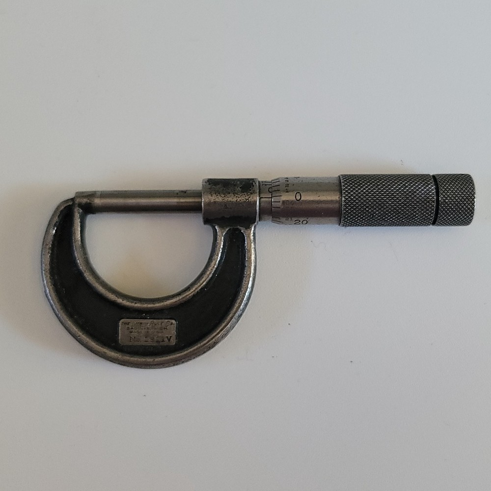 Lufkin Rule Co. No 1911V 0-1" Micrometer