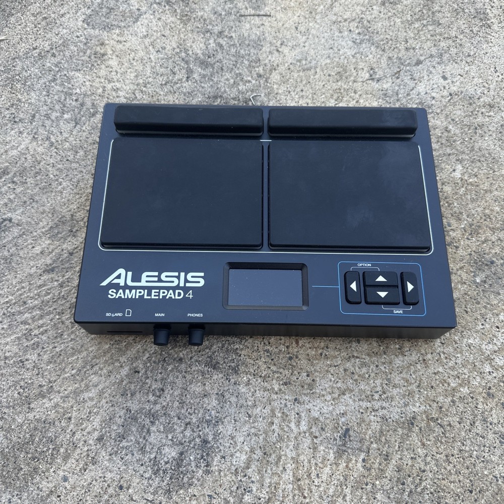 Alesis SAMPLEPAD 4 Pad Percussion and Sample Triggering