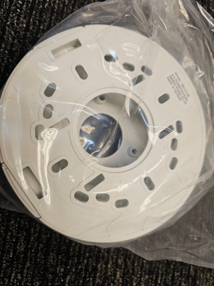 Hanwha Techwin SBV-A14B Wisenet Back Box Mount Bracket White