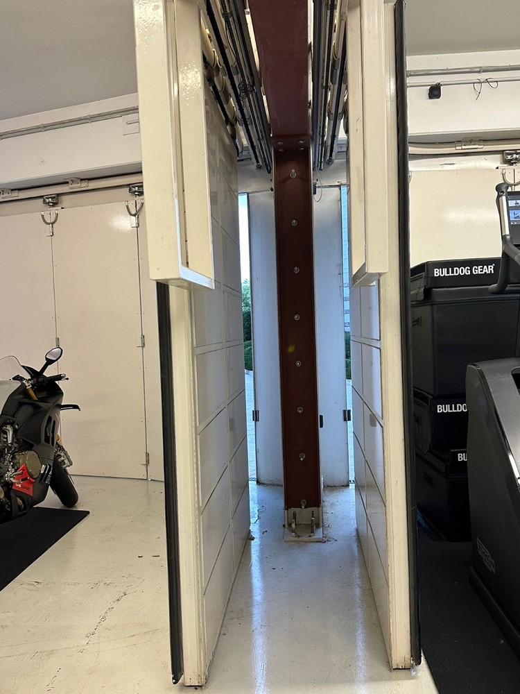 Automatic sliding gate & operator by Benincà