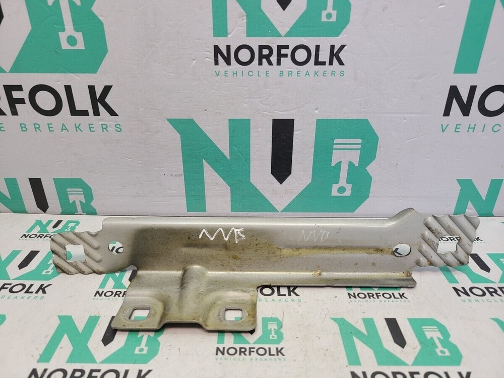 Mercedes S Class V222 Front Wing Bracket LEFT A2228811314