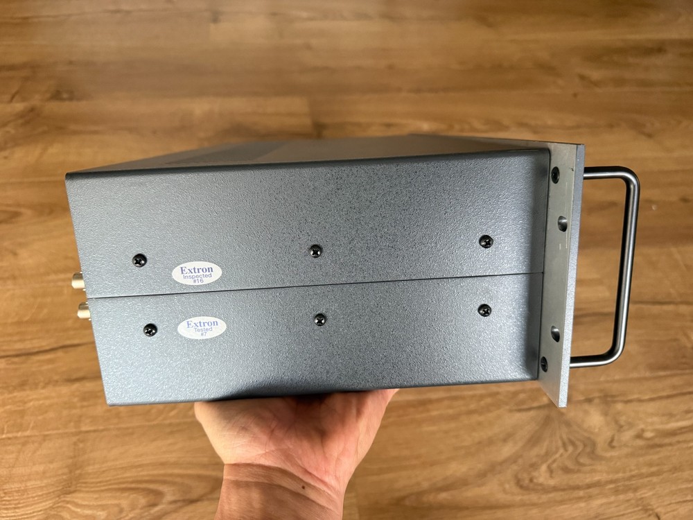 Extron System 8 Plus Switcher - Sticky Buttons, Missing Screws AS IS NO Returns