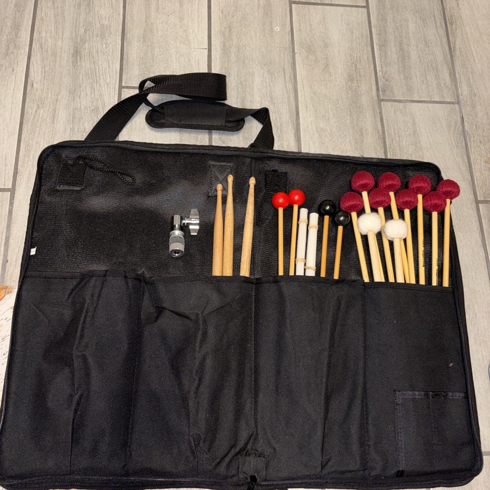 Innovative Percussion Black Fabric Bag with percussion mallets