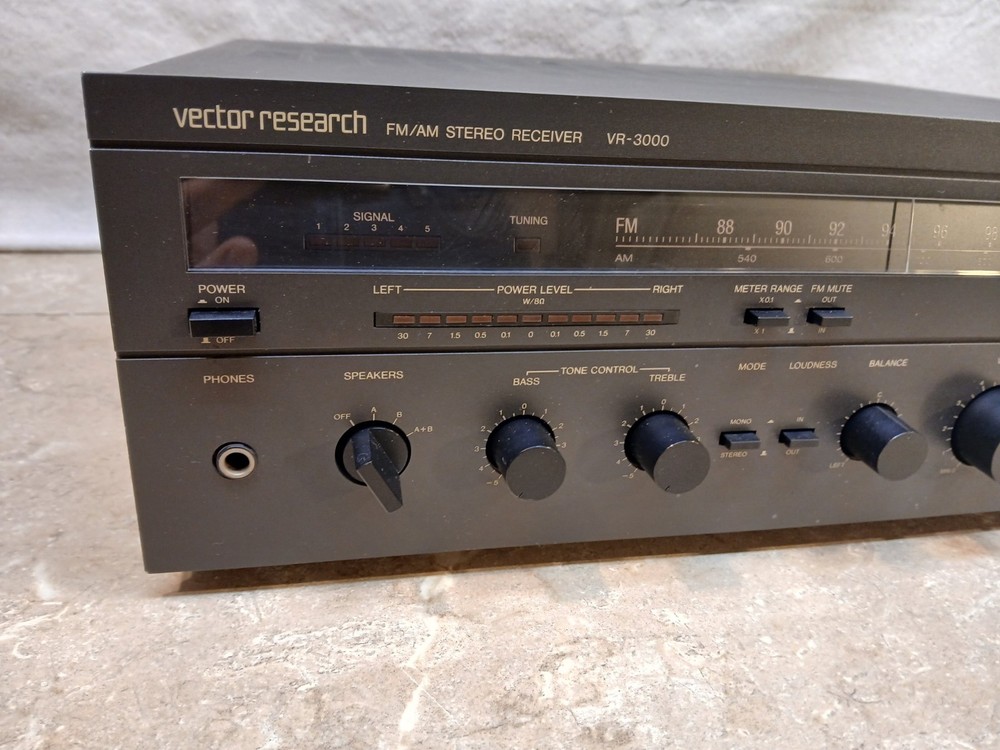Vector Research VR-3000 Stereo Receiver