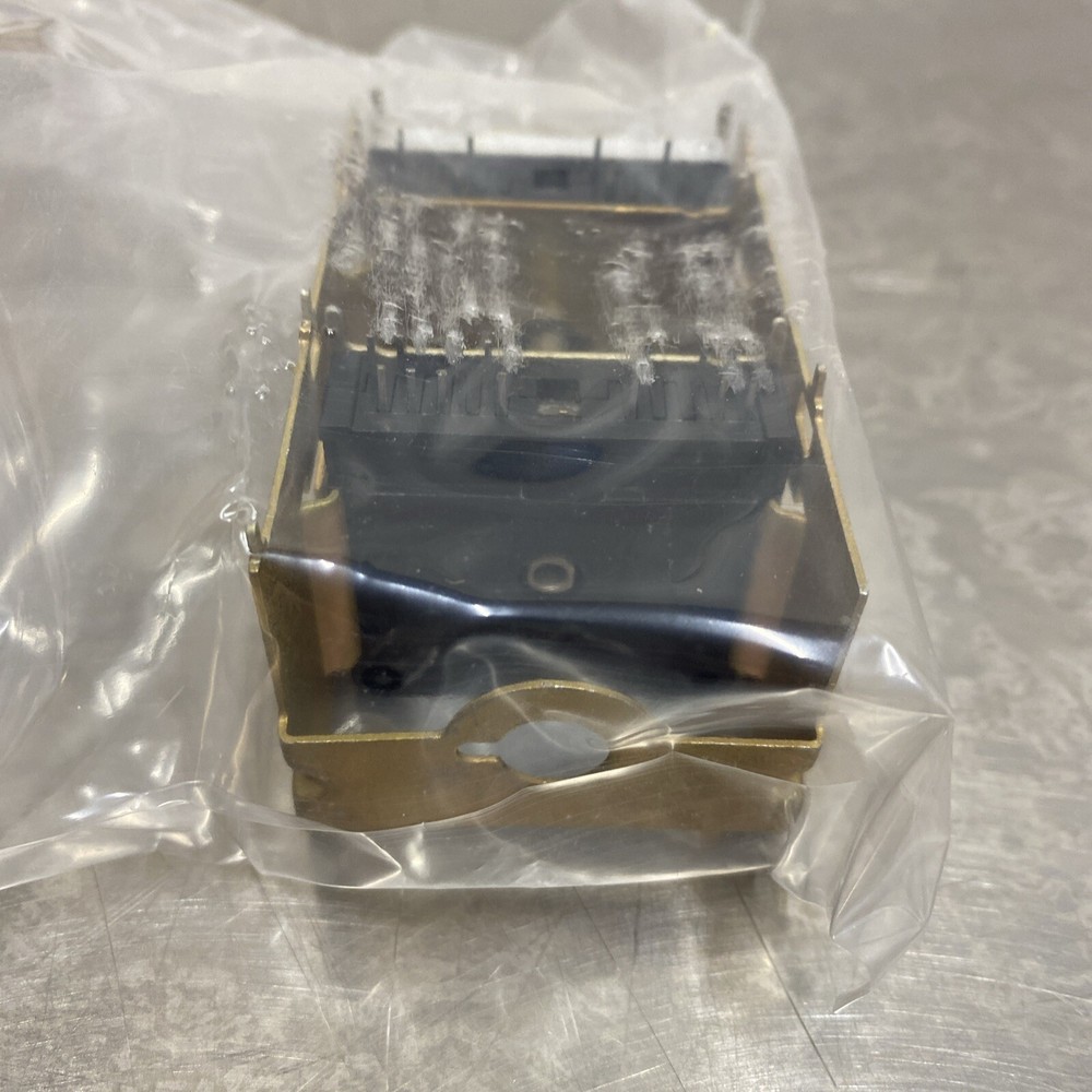 Tektronix Vertical Attenuator Switch 260-2025-00