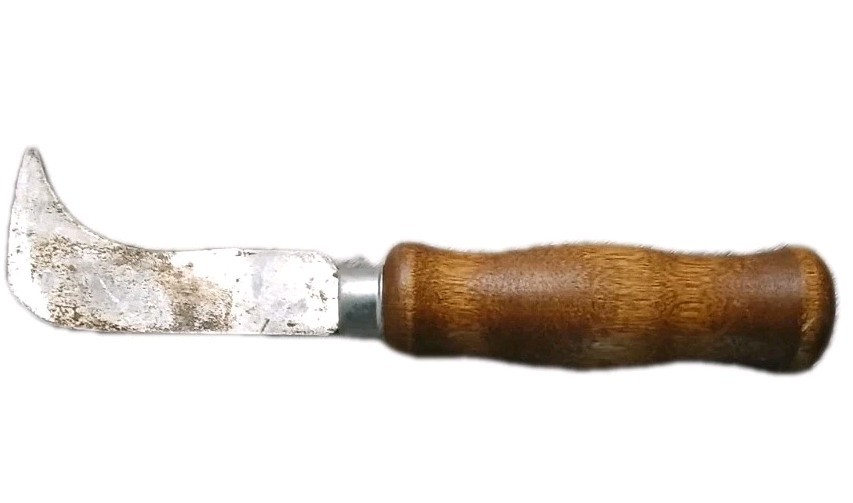 Drywall Construction Hooked Knife 6” Long Tool