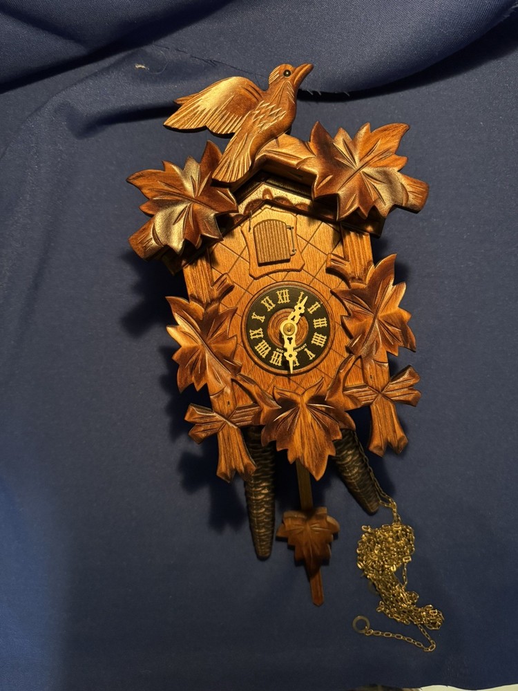 Authentic Cuckoo Clock German Original and in perfect working order 🕰️