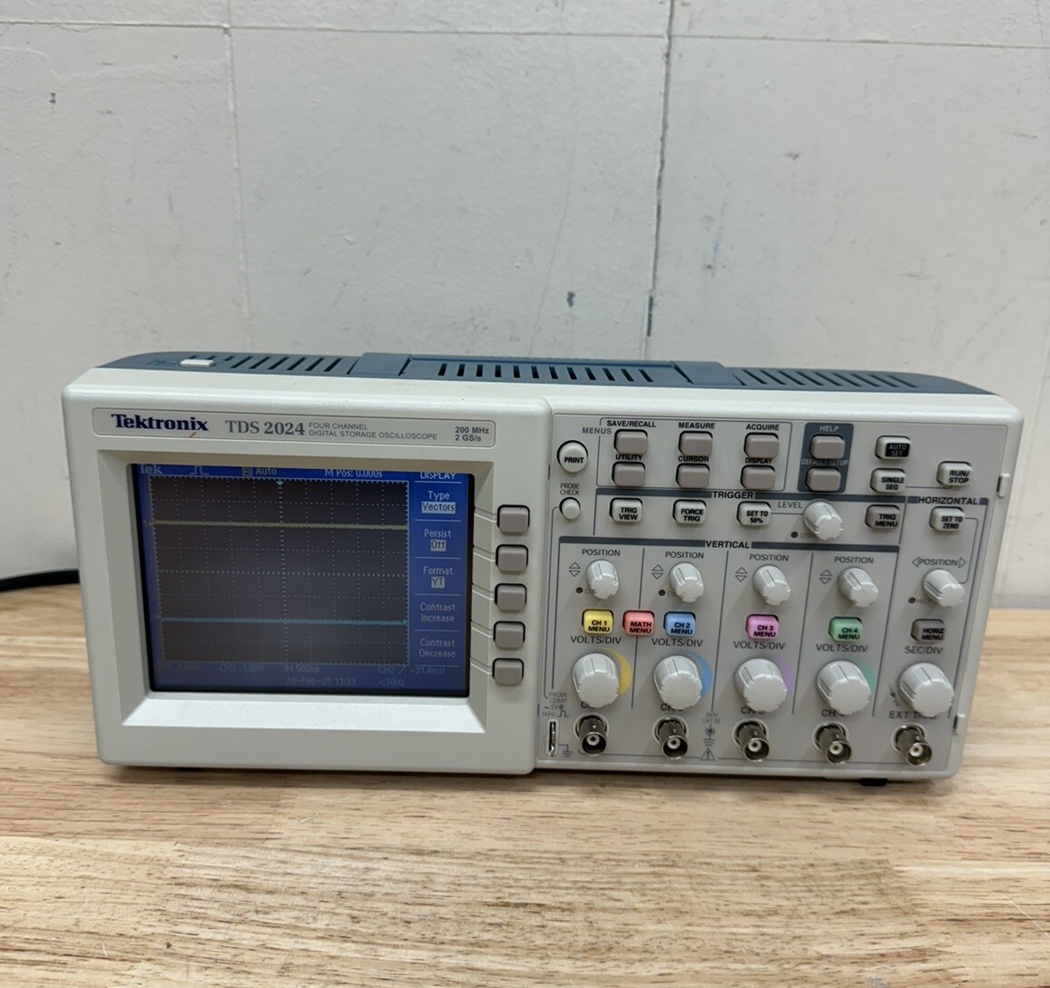 Tektronix TDS2024, 4 Channel, 200MHz, 2GS/s, Digital Storage Oscilloscope