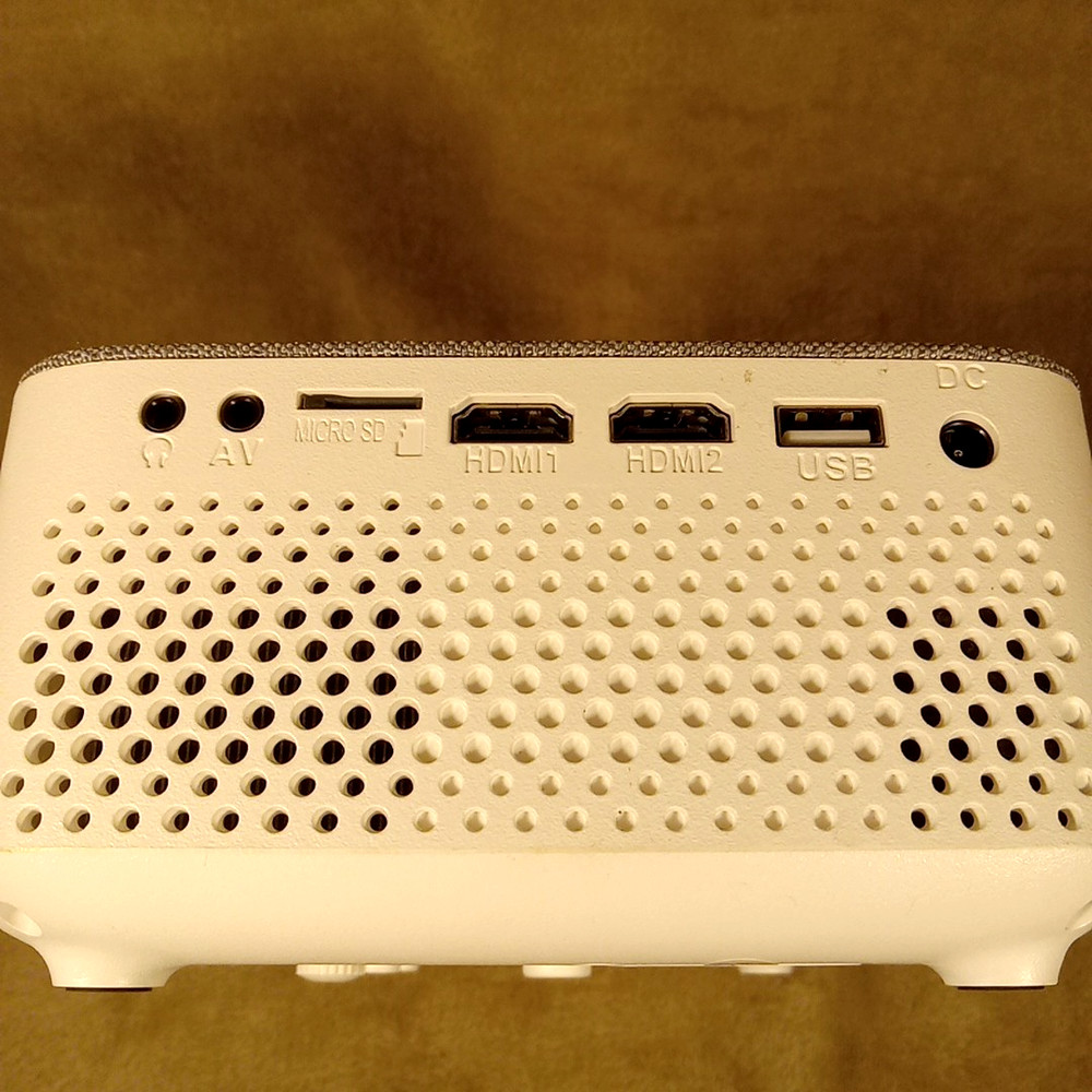 RCA RPJ143 480p LCD Projector White Medium Throw Ceiling Wired 480x320 Native