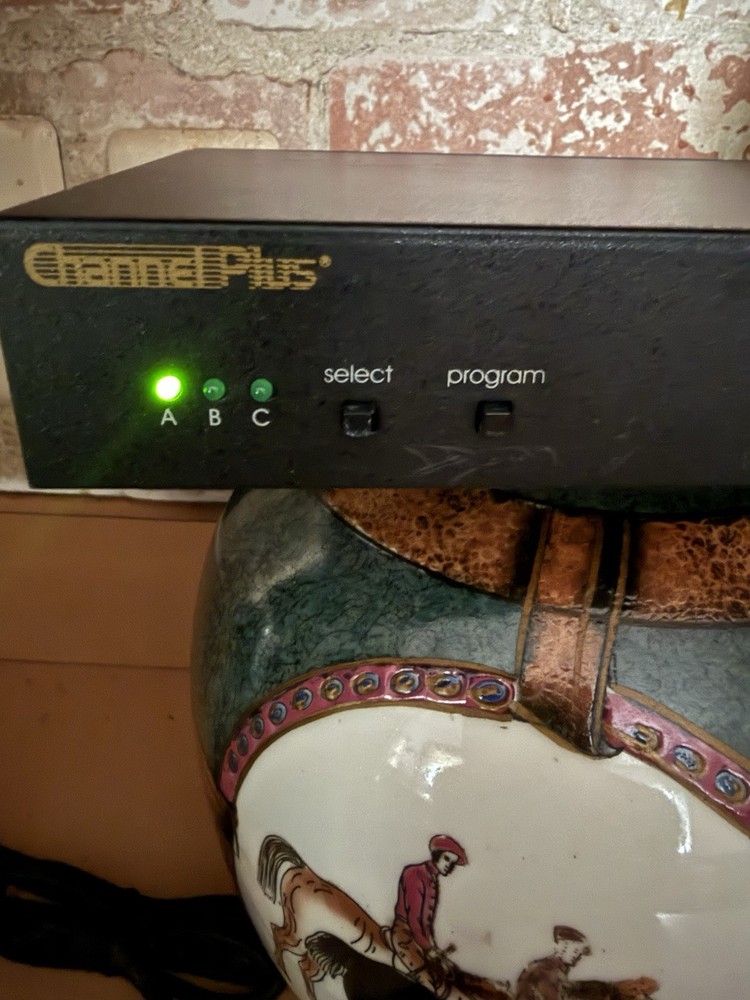 Channel Plus Model 5435 Triple Channel Digital Modulator With Power Adapter