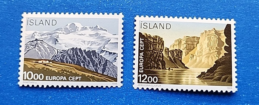 Iceland Stamps, Scott 622-623 Complete Set MLH