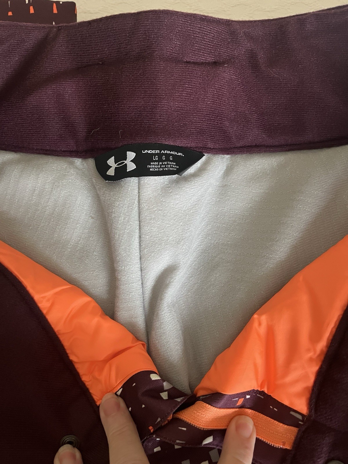 NWOT Under Armour Cold Gear Storm Infrared Maroon Confetti Ski Snow Pants Wms L