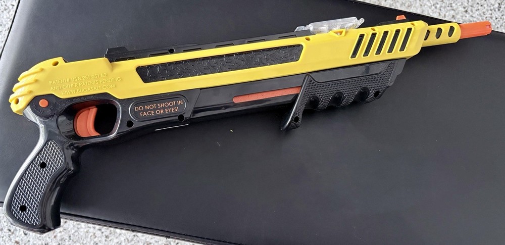 Bug-A-Salt 3.0 Yellow Edition Fly Gun Insect Killer