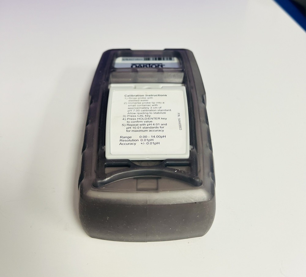 Oakton pH 5+ Handheld Meter without Probes 35613-52