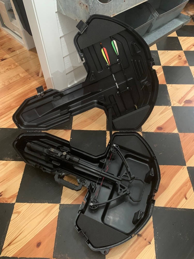 Barnett Recruit Compound Crossbow