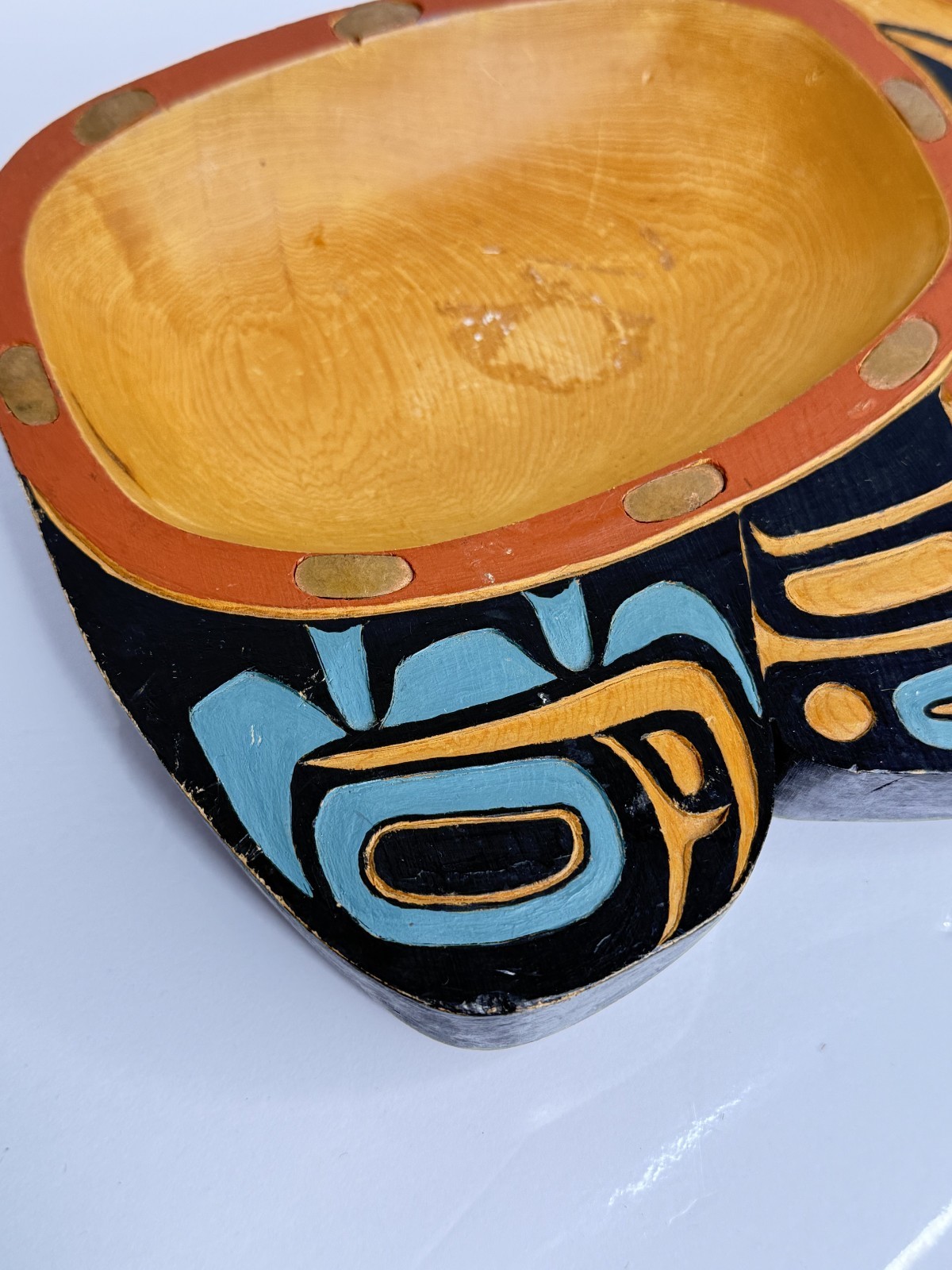 Vintage Northwest Coast Tlingit Carved Cedar Grease Bowl First Nations 11"