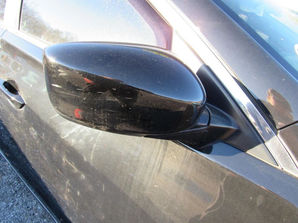 ILX 2017 Glove Box 1009360