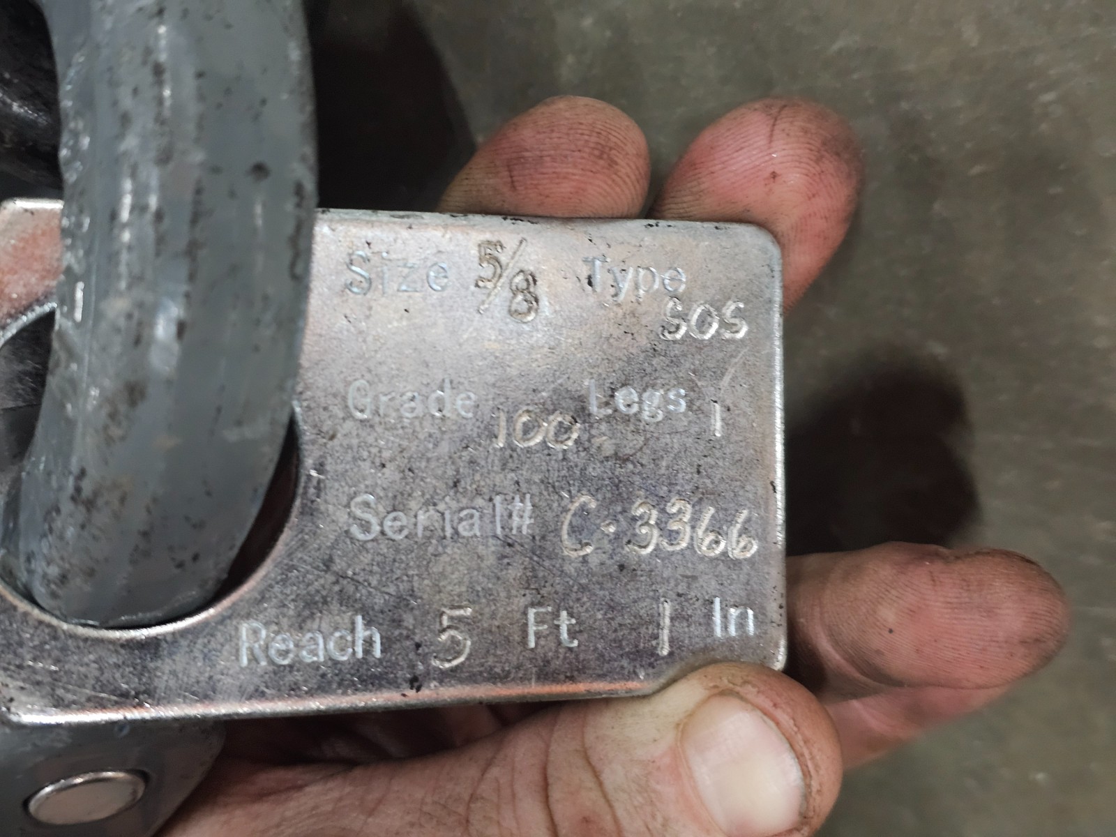 Single Leg Chain Sling 5/8" x 5 FT Grade 100 22,600 lbs WLL Vertical Type SOS