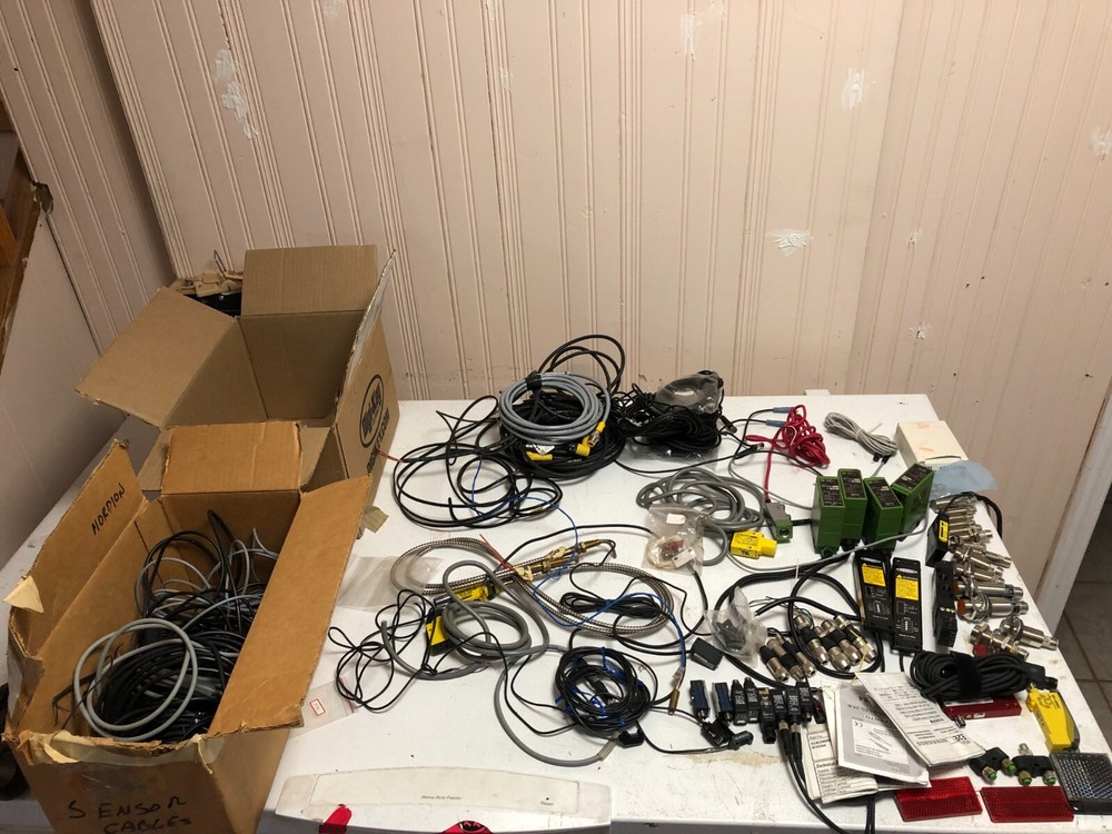 proximity sensor ,opto sensor bundle and cables