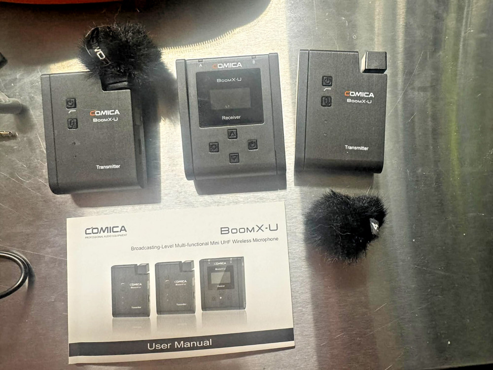 Comica BoomX-U U2 48Channels Wireless Lavalier Microphone System for DSLR Camera