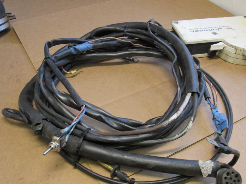 Johnson Hydro-Electric Drive Remote Control Box w/ Harness