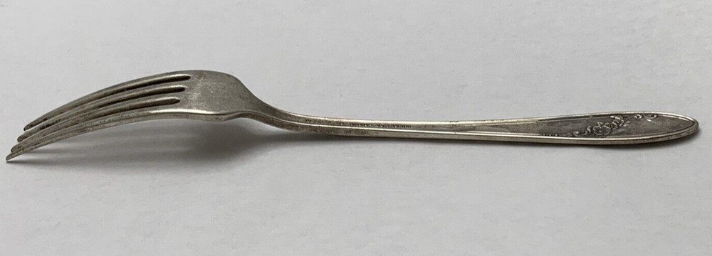 Oneida Community Fork Silver Silverplate Flatware Tudor Plate Queen Bess Wreath