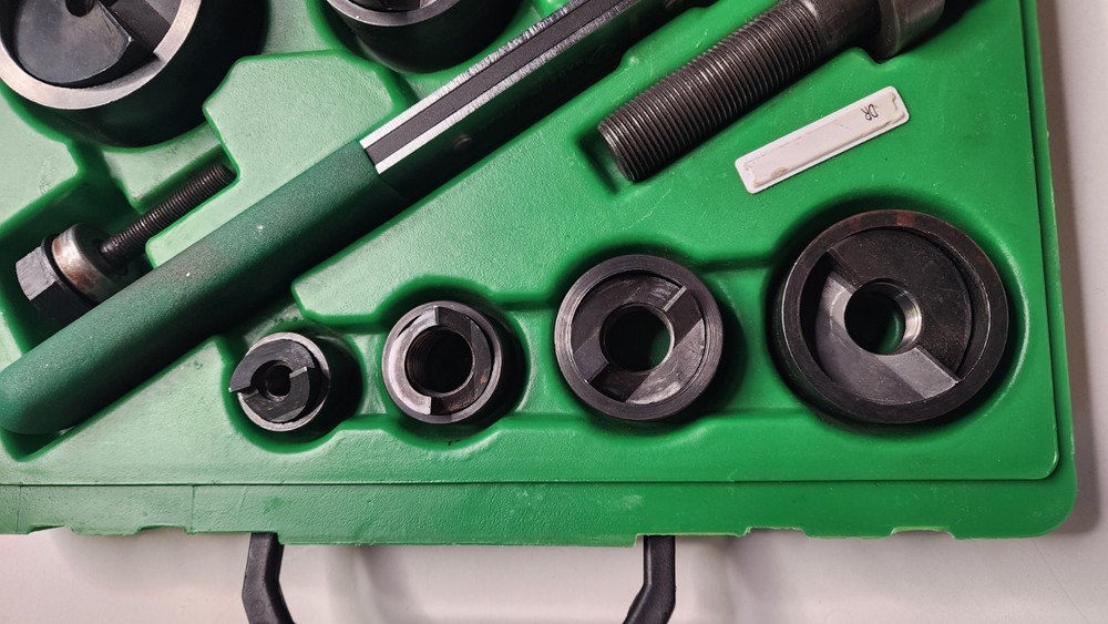 Greenlee 7238SB Manual Punch Driver Set