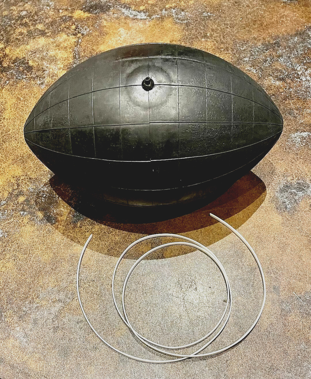 FOOTBALL BUTYL BLADDER & WHITE PEBBLE LACING FOR ALL FULL-SIZE NFL & NCAA BALLS