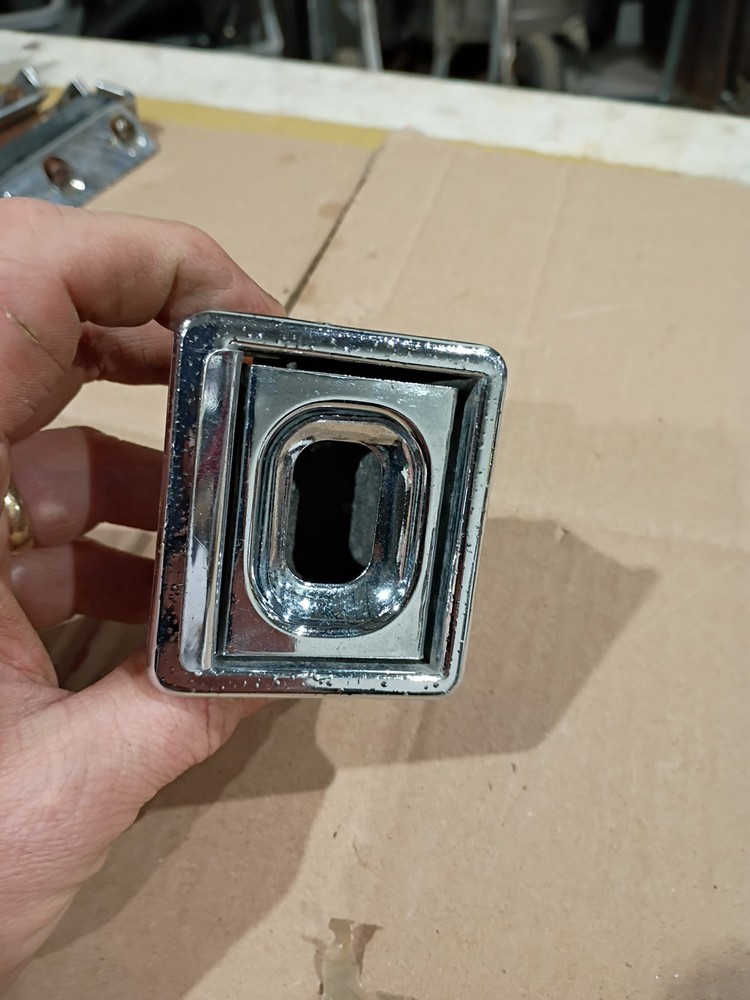 Austin Healey 3000/ 100-6 Original Ashtray