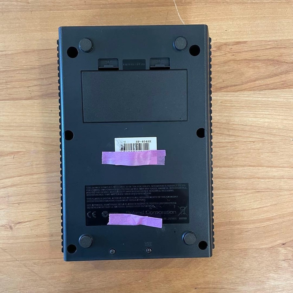 Roland SP-404SX Portable Linear Wave Sampler jp