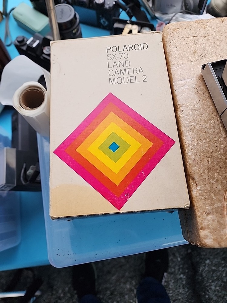 Polaroid SX-70 Land Camera Model 2 - GUARANTEED WORKING