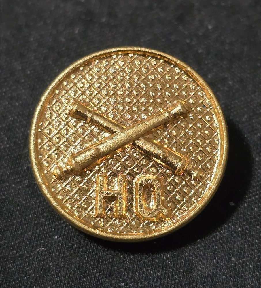 1926-37 Type 2 Gilt Artillery Headquarters Collar Disk - SB