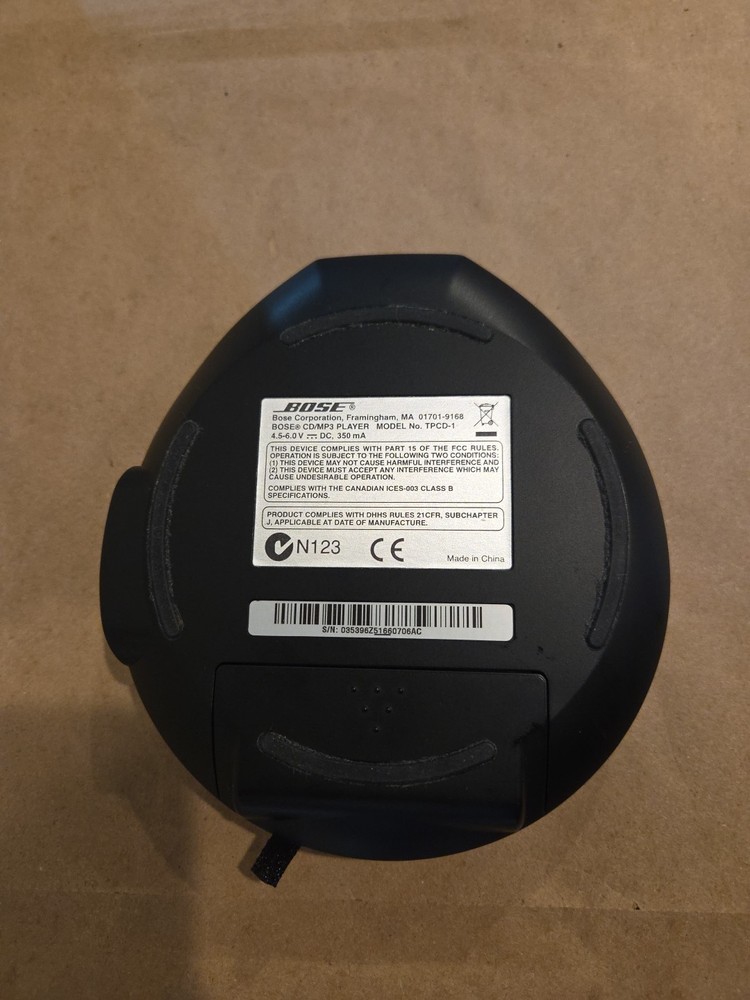 Bose CD/MP3 Player Model TPCD-1 ***LCD screen Has A Line Through It