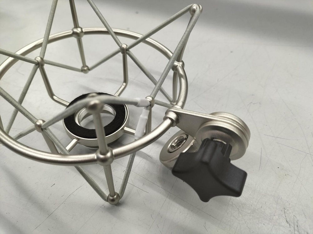 NEUMAN Suspension Holder EA1 Used
