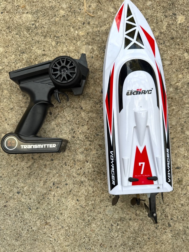 udirc voyager- proboat react rc boat