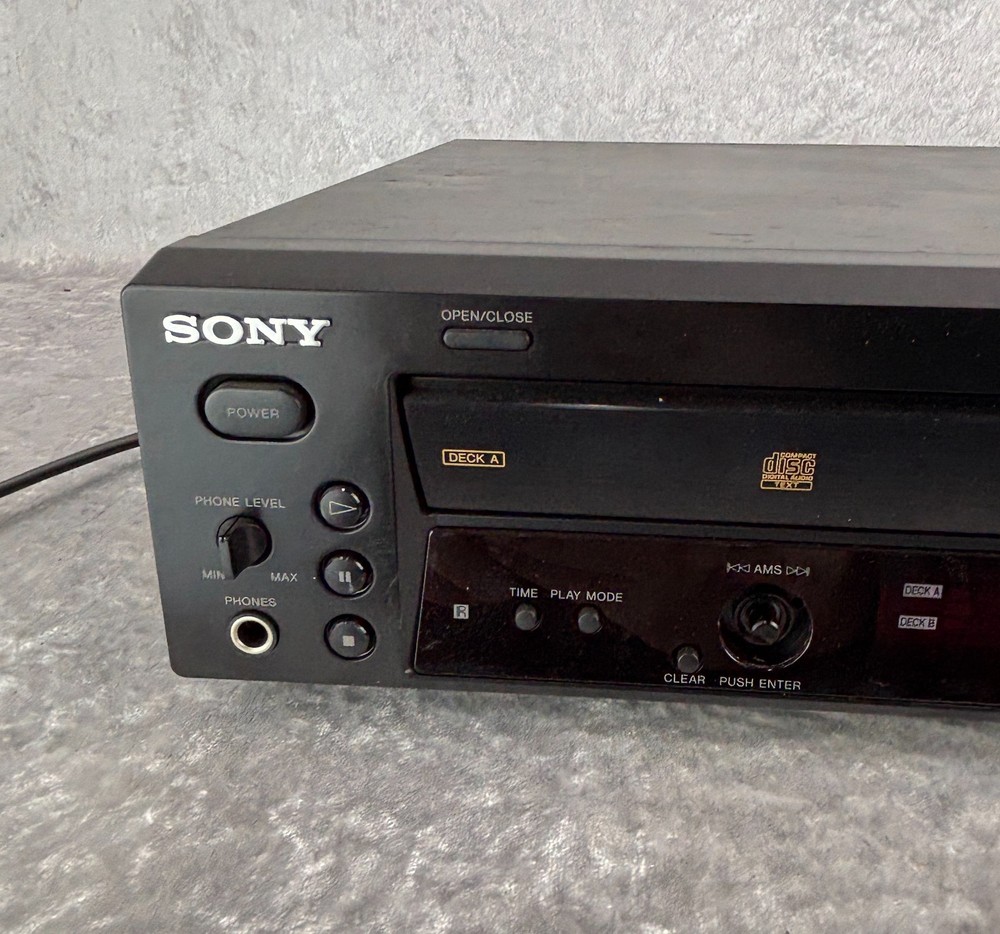 Sony RCD-W10 CD-R/RW recorder changer (please read description)