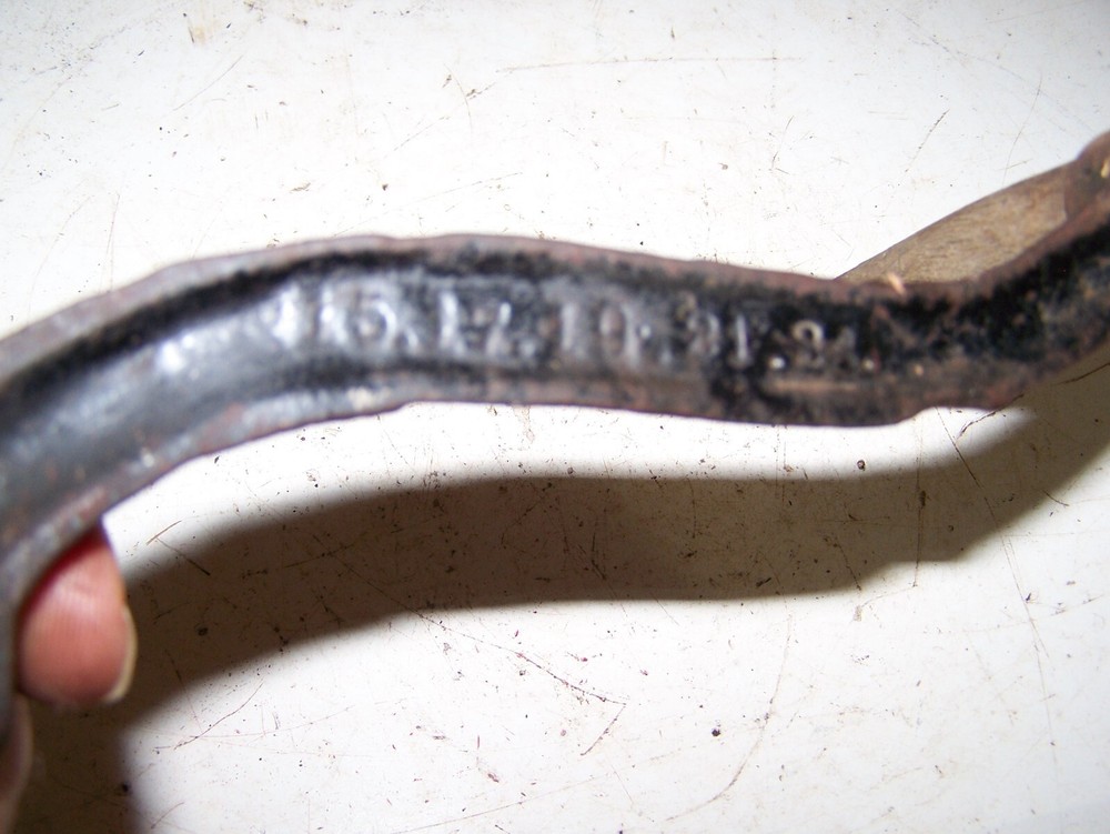 NOS Cast Iron Crank Handle Corn Sheller Pump Grinder Roller 9/16" SQUARE Shaft