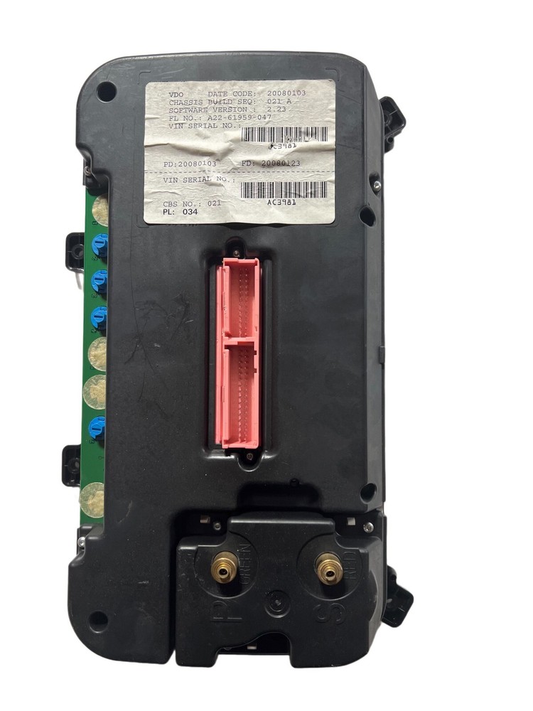 Freightliner M2 Instrument Cluster Panel A22-61959–047