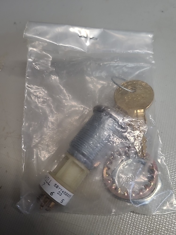 Grayhill 3 Position Keyed Switch, 58YY450022
