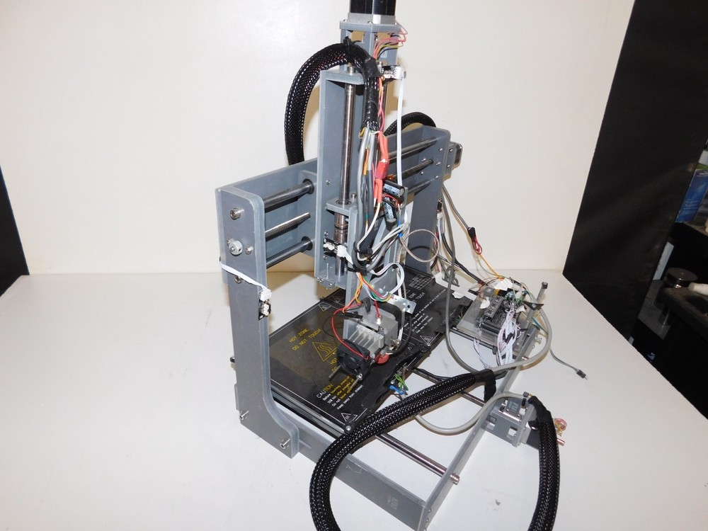 SAINSMART CNC ROUTER (QPR93)