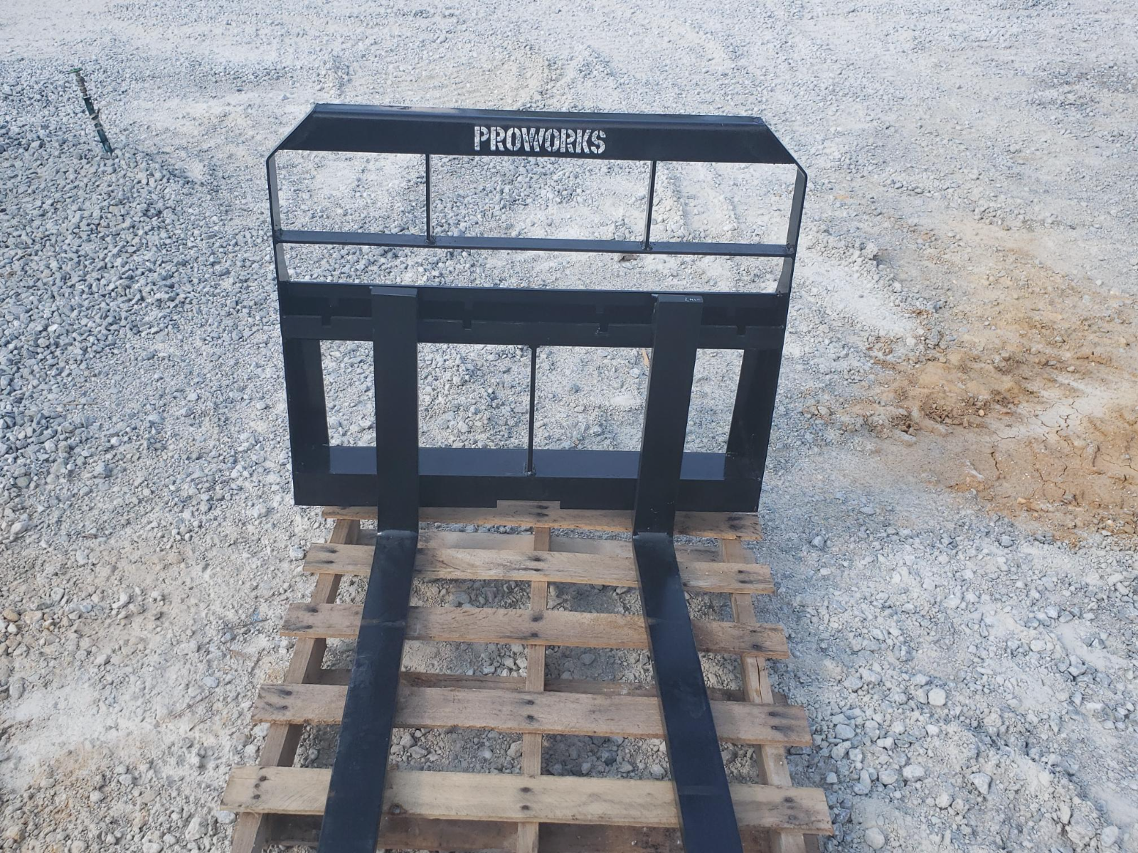 42" Long Pallet Forks Attachment Fits Bobcat MT50 52 55 453 S70 - $199 Shipping