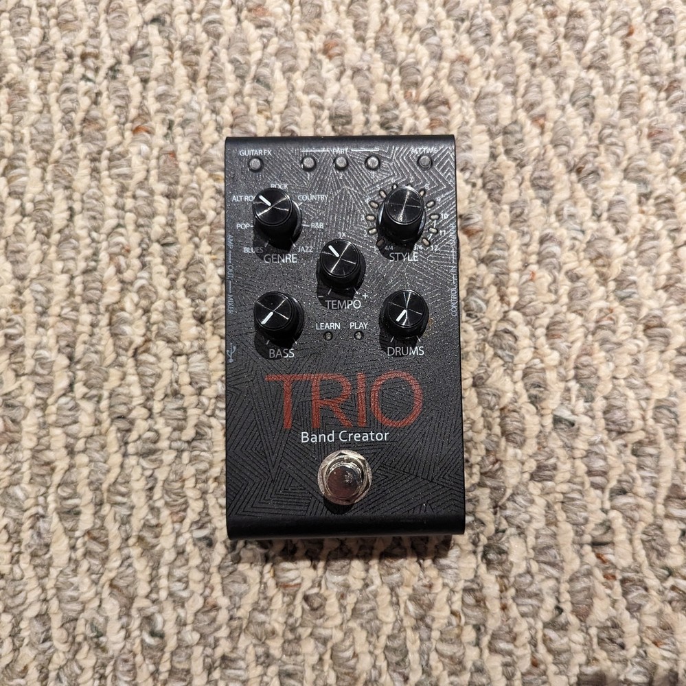 DigiTech TRIO Band Creator Guitar Effect Pedal