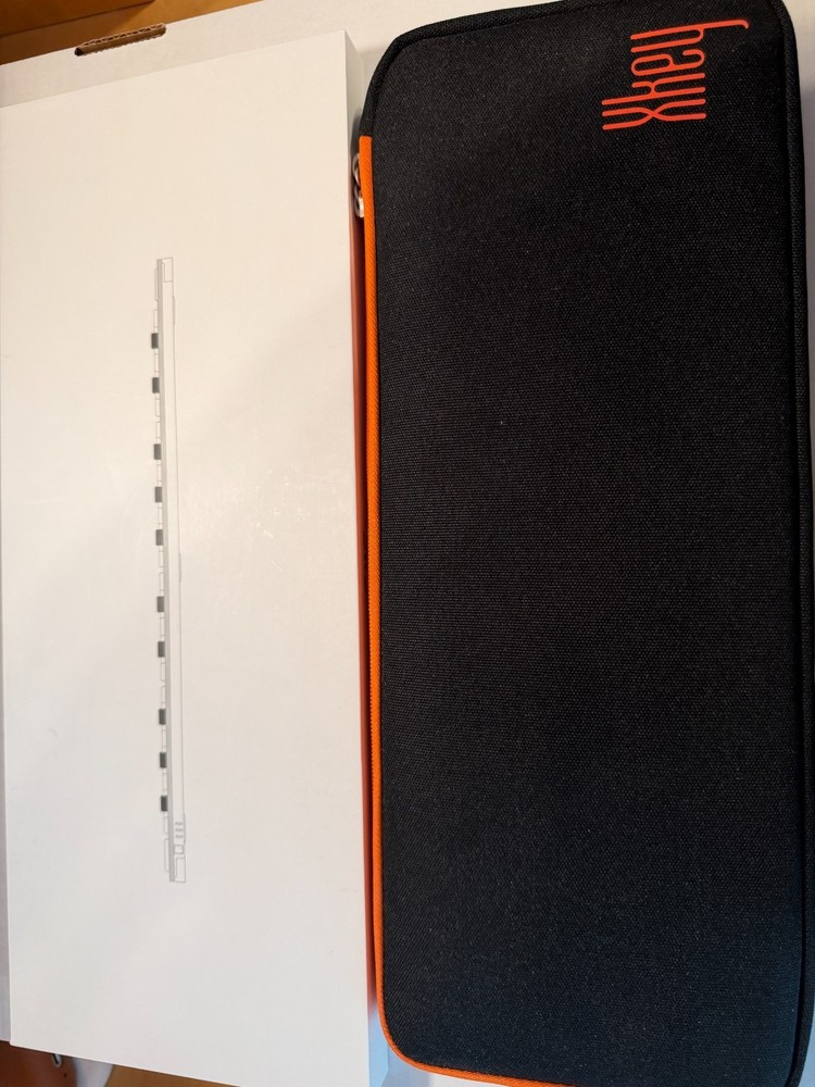 CME Xkey Air 25-key Bluetooth MIDI Controller