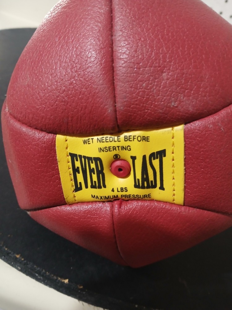 Everlast Speed Bag And Platform